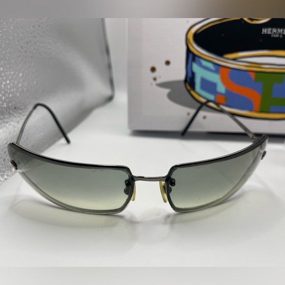 Authentic Versace Sunglasses - Picture 7 of 16